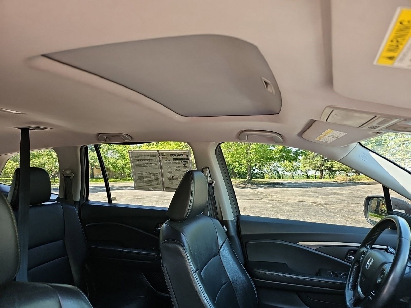 Used 2018 Gray Honda EX-L image 11