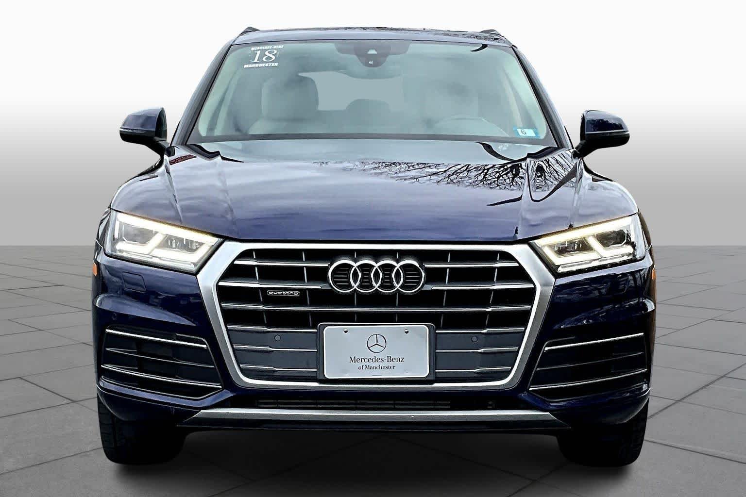 Used 2018 Navarra Blue Metallic Audi Premium Plus image 4