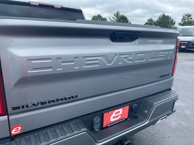 Used 2023 Sterling Gray Metallic Chevrolet RST image 34