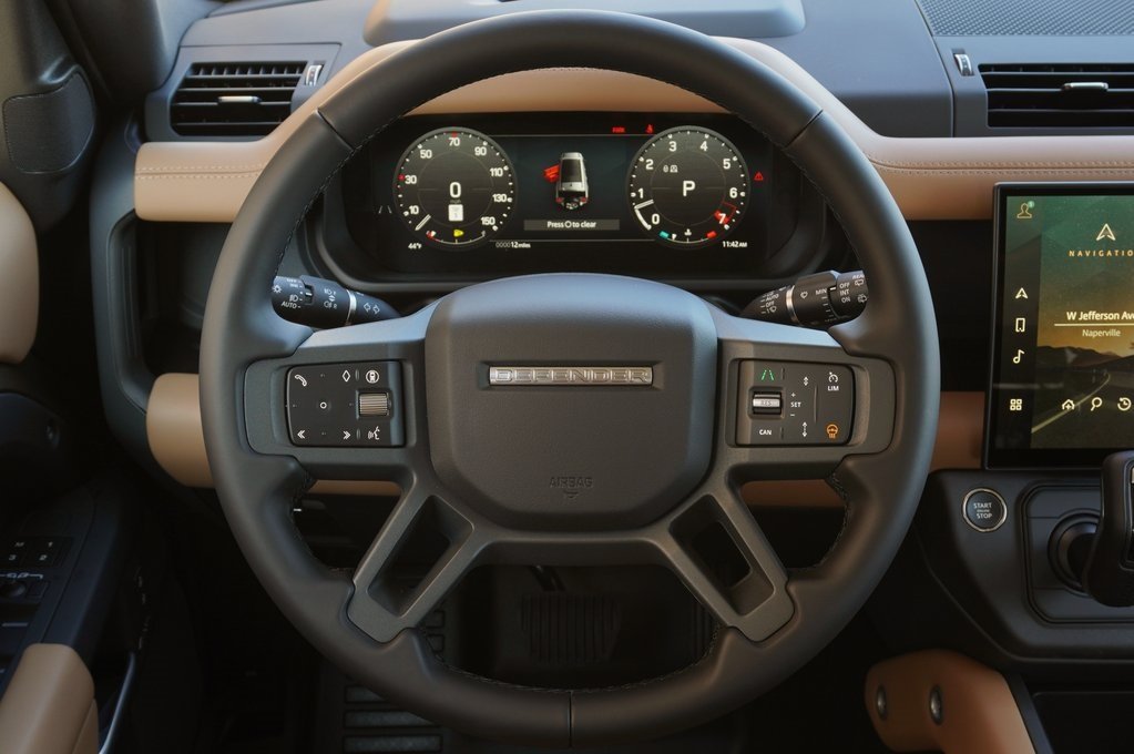2026 LAND ROVER DEFENDER - Image 16