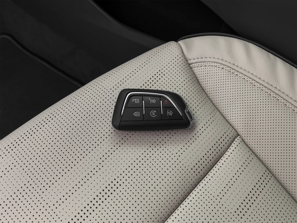 Used 2025 Black Cadillac Sport Platinum image 54