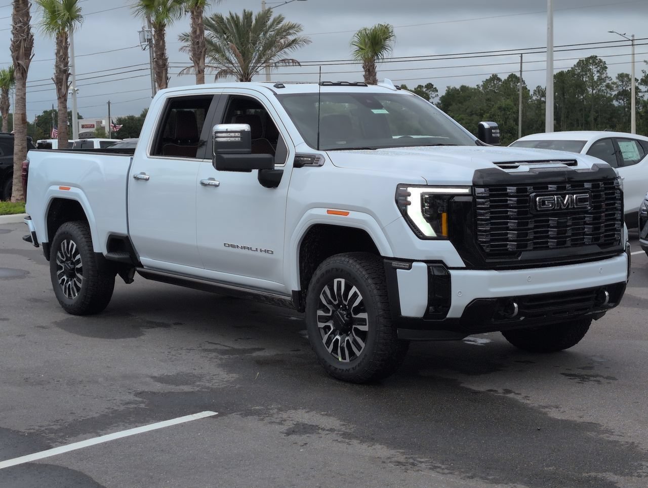 New 2026 Glacier White Tricoat GMC Denali Ultimate image 2