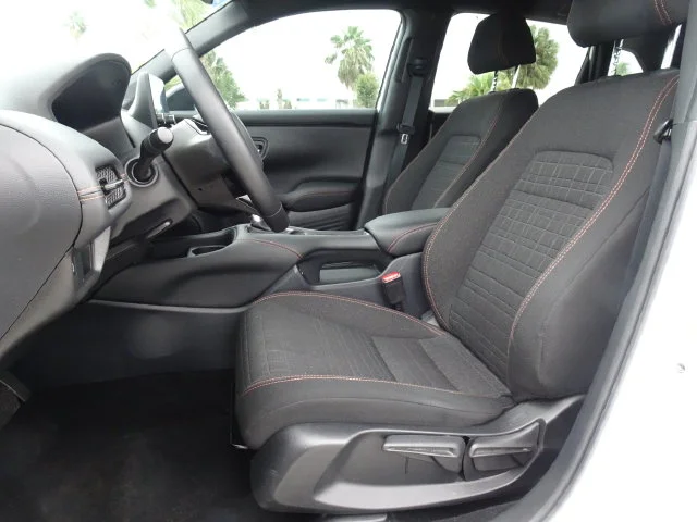 2025 Honda HR-V Sport - Photo 7