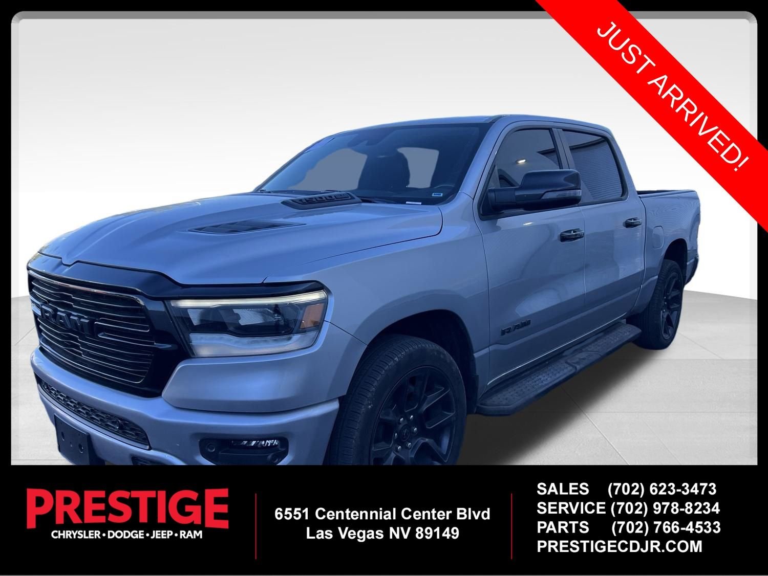 2023 RAM 1500 Laramie 4x4 Crew Cab 5'7's photo