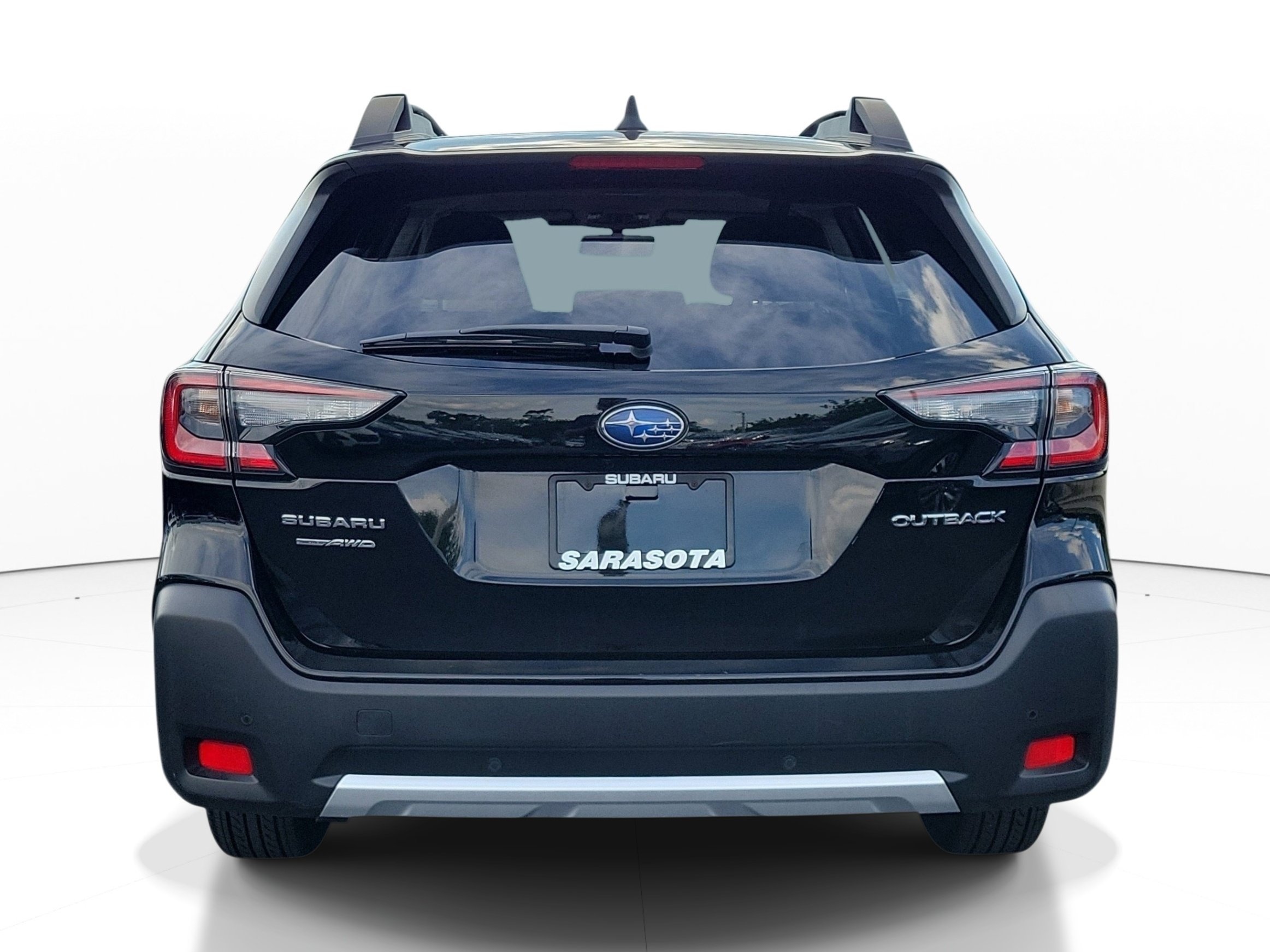 Used 2025 Crystal Black Silica Subaru Limited image 4