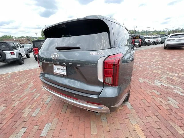 Used 2024 Gray Hyundai Calligraphy image 33