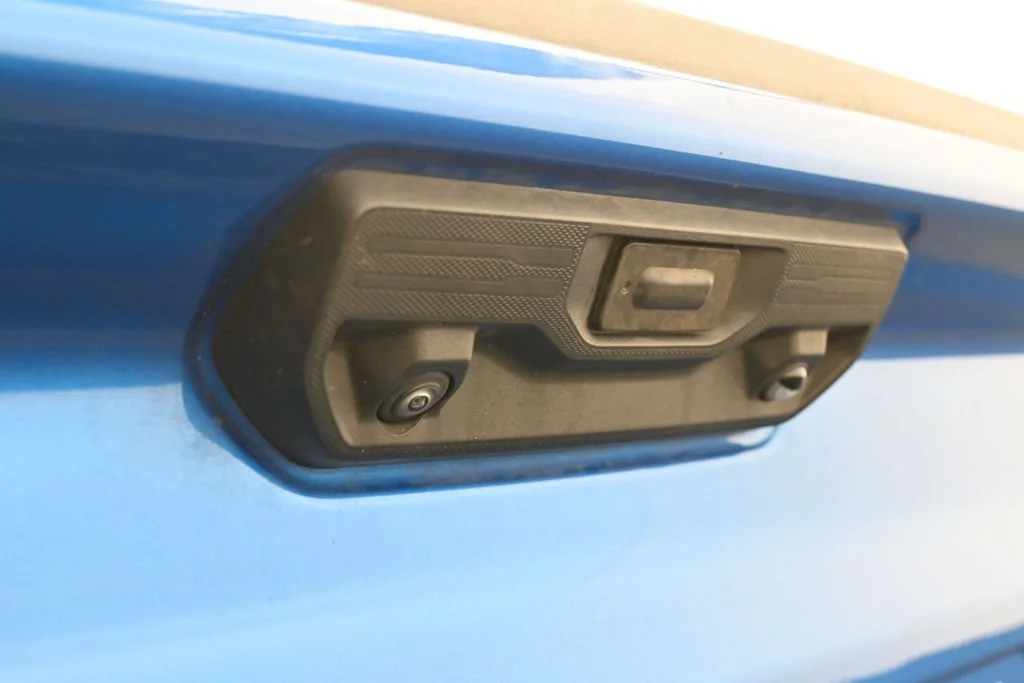Used 2024 Glacier Blue Metallic Chevrolet Custom image 30