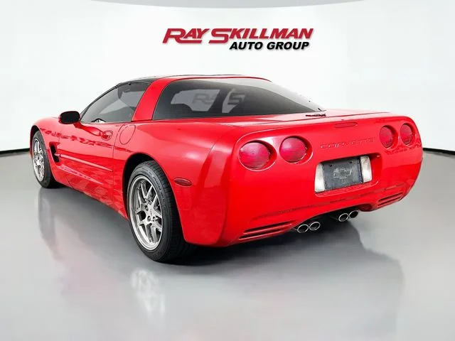 Used 2004 Red Chevrolet Base image 5
