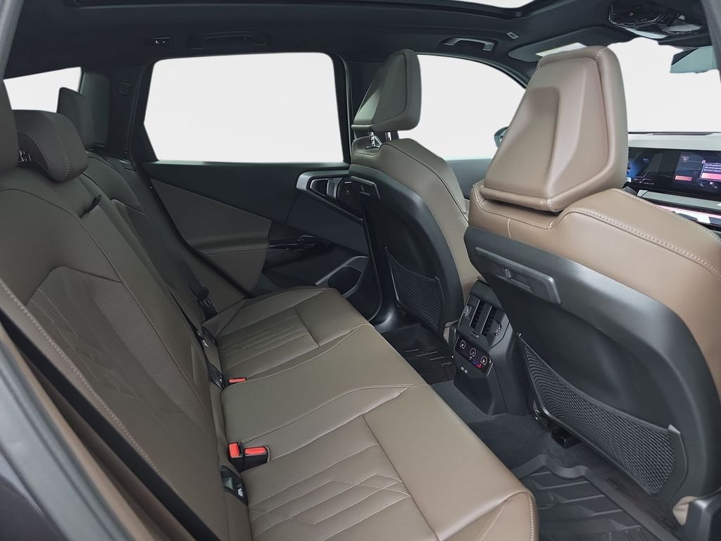 New 2026 Dark Graphite Metallic BMW 30 xDrive image 11