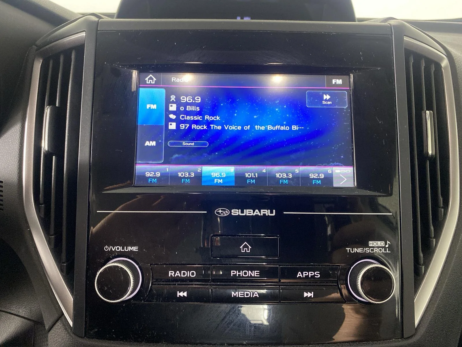 Used 2023 Crystal White Pearl Subaru  image 16