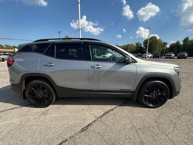 2023 GMC Terrain SLT - Photo 6