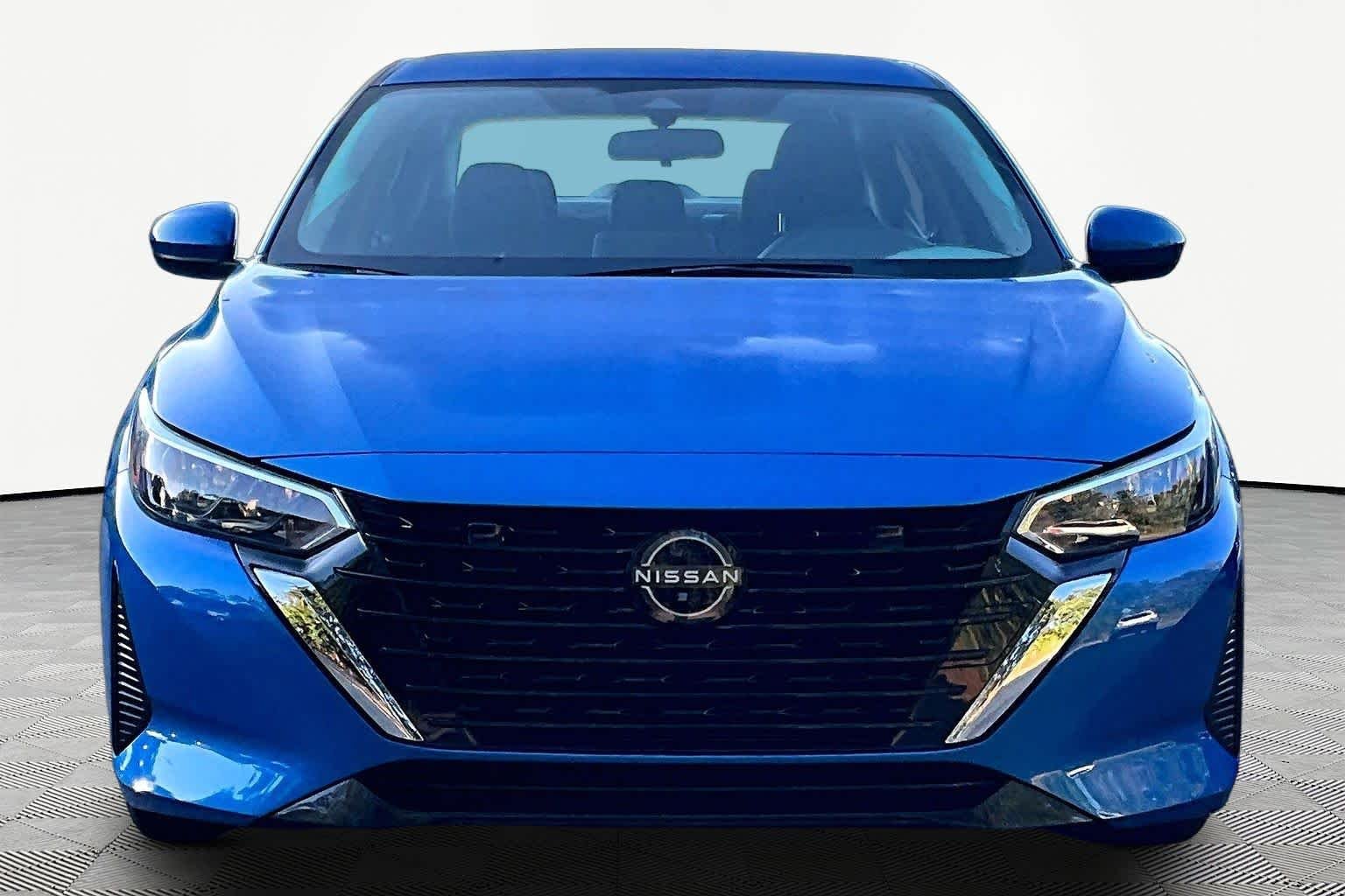 Used 2024 Electric Blue Metallic Nissan SV image 4