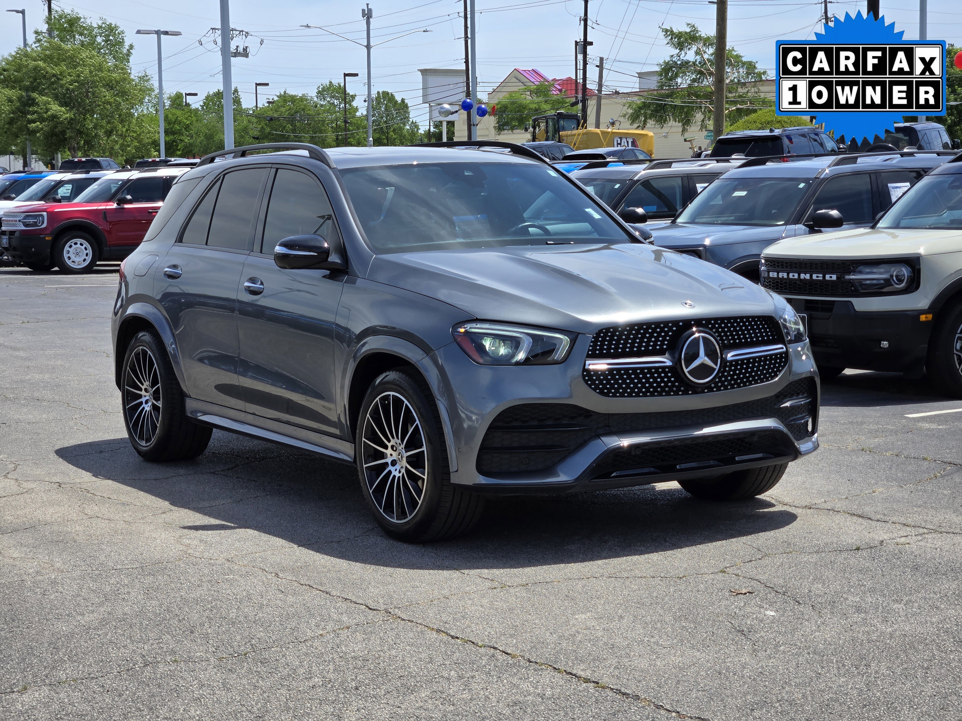 Used 2023 Gray Mercedes-Benz GLE 450 image 3