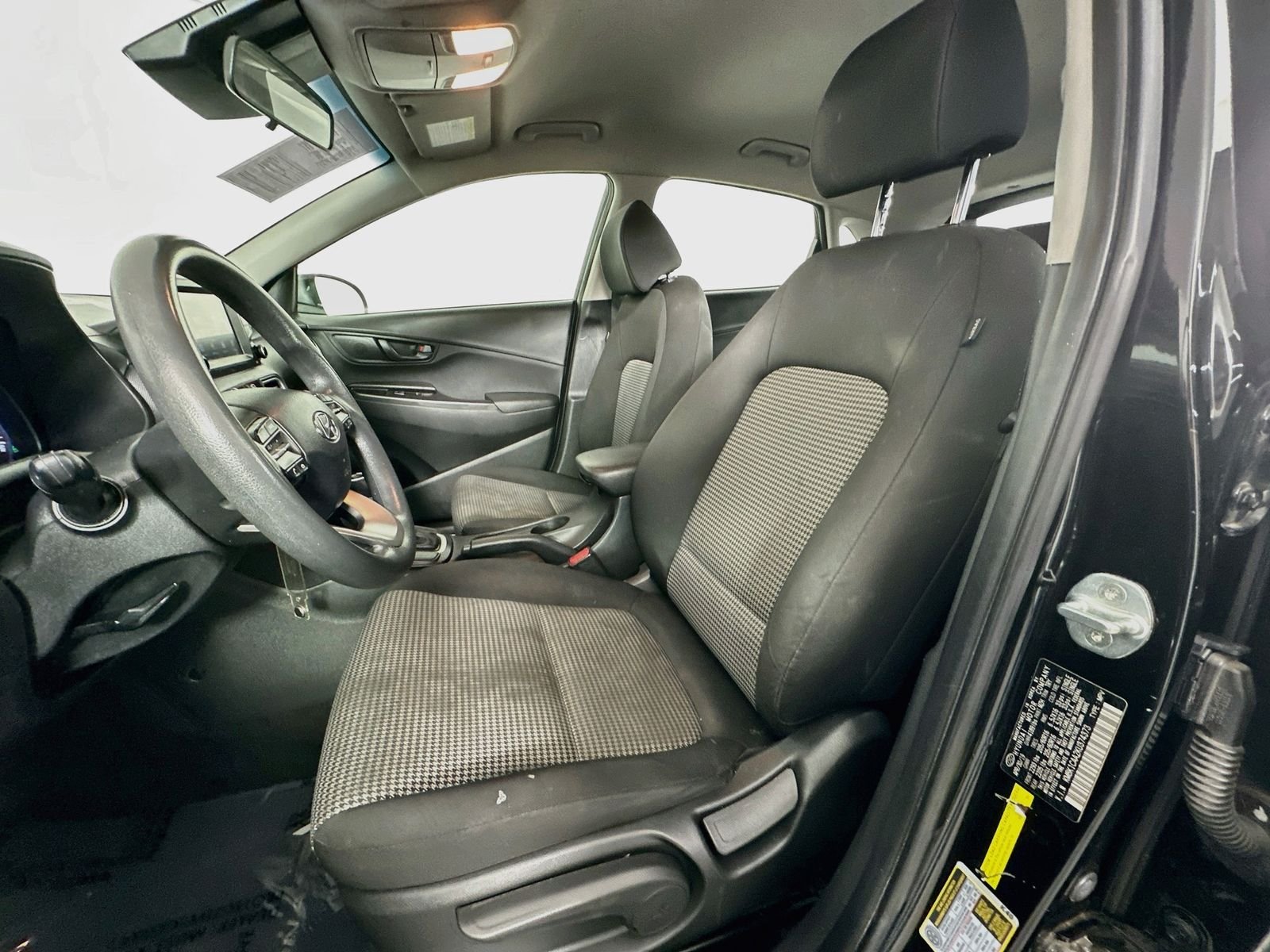 Used 2019 Ultra Black Pearl Hyundai SE image 20