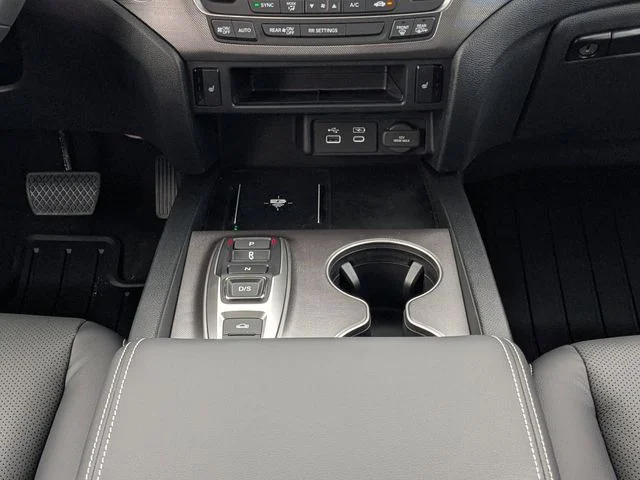 New 2026 Crystal Black Pearl Honda RTL image 18