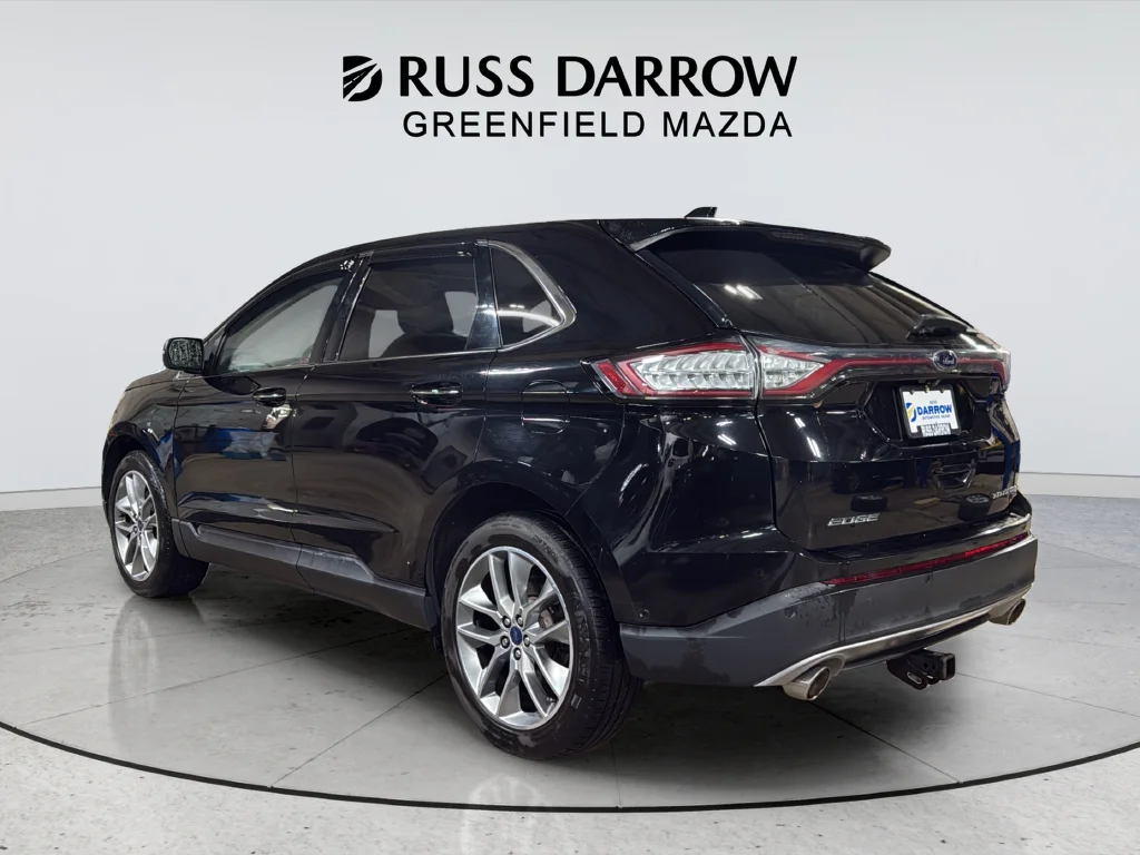 Used 2016  Ford Titanium image 3