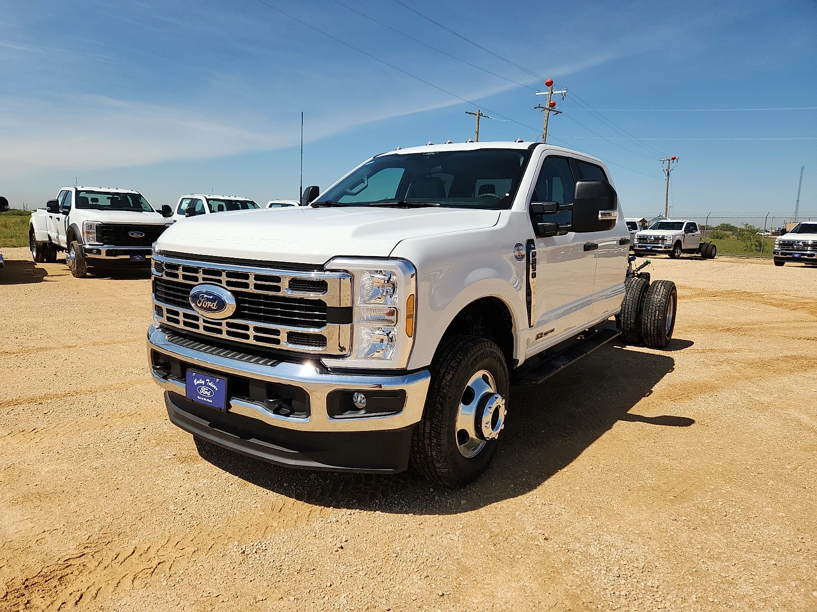 New 2026 Oxford White Ford F-350® XL image 3