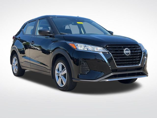 2025 Nissan Kicks Play 1.6 FWD's photo