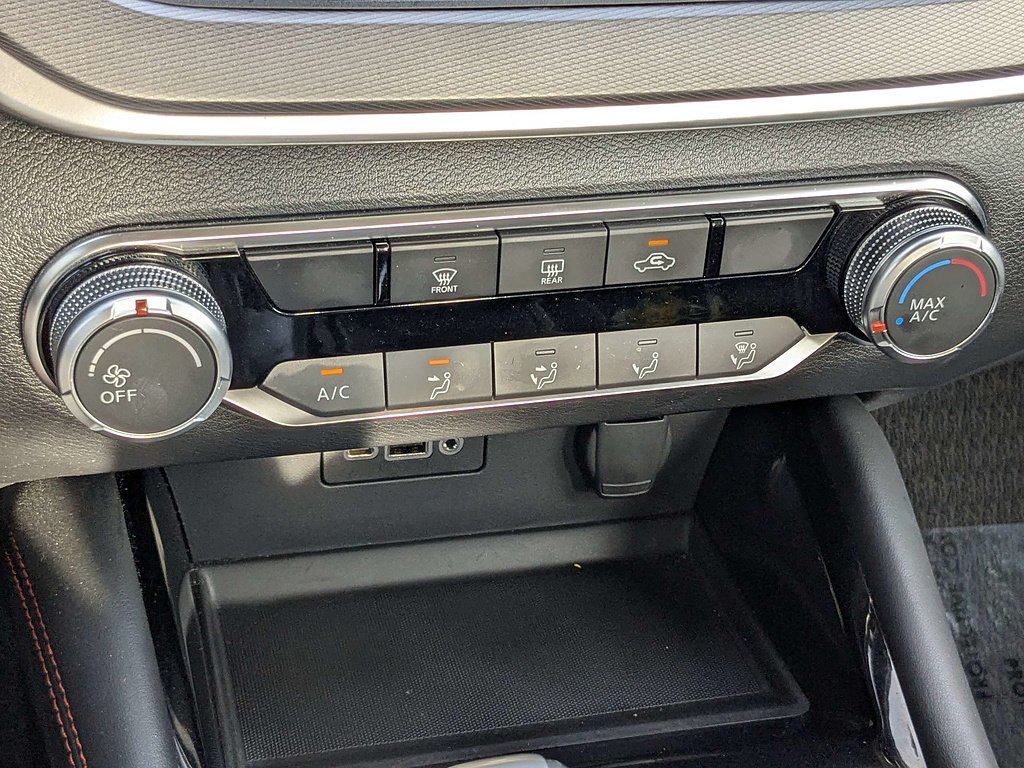 Used 2025  Nissan 2.5 SR image 21