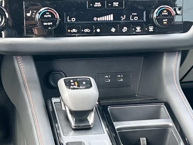 New 2026 Everest White Pearl TriCoat Nissan Rock Creek® image 27