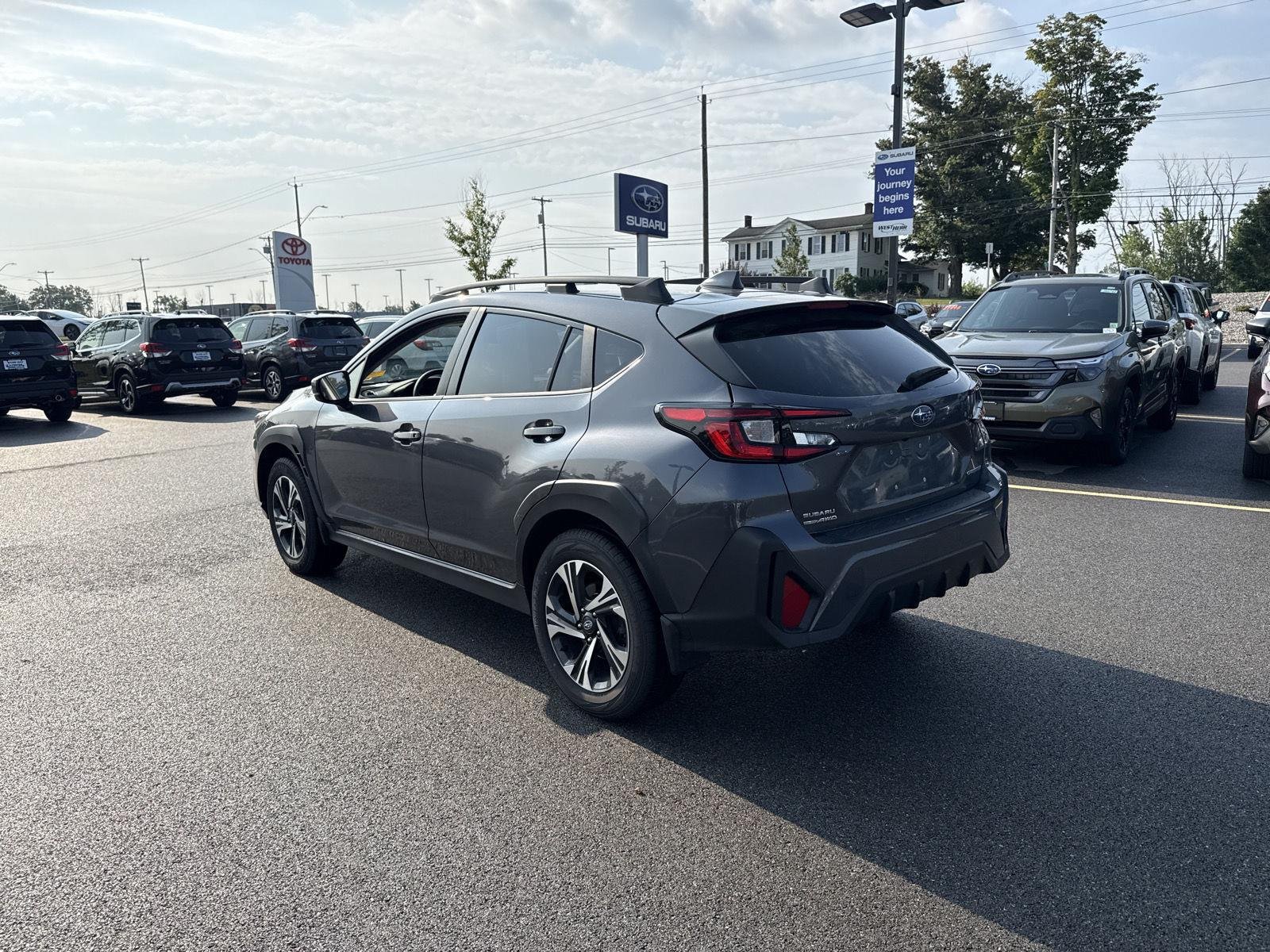 Used 2024 Magnetite Gray Metallic Subaru Premium image 5