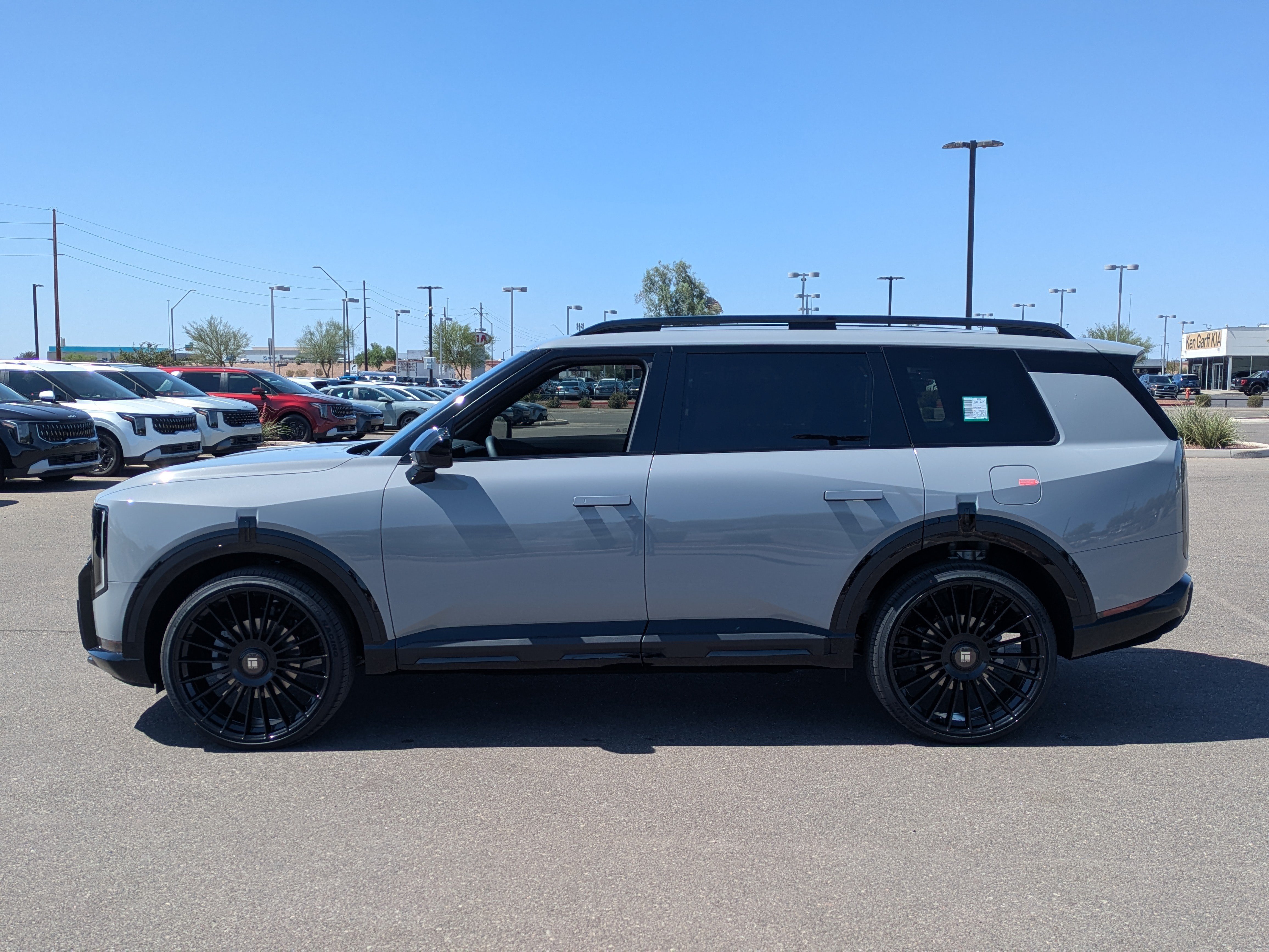 New 2027 Wolf Gray Kia X-Line EX image 2