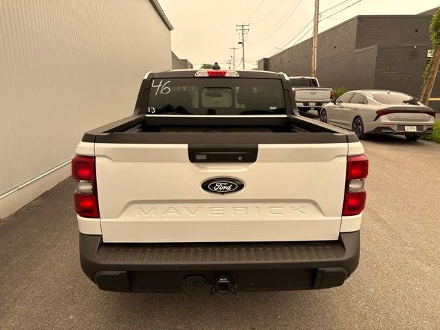 New 2026 Oxford White Ford Lariat® image 43