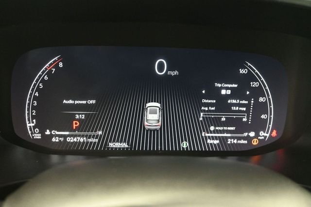 Used 2025  Acura Technology Package image 20