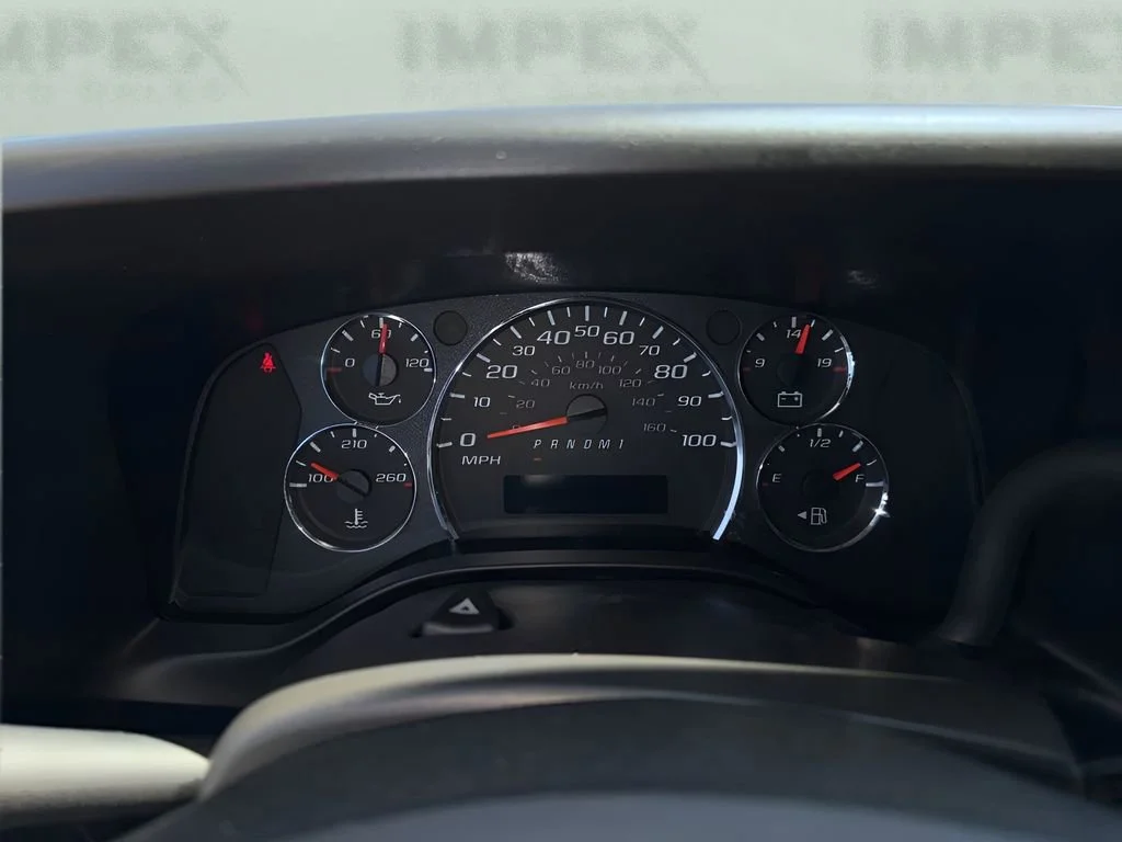 Used 2024 Summit White Chevrolet WT image 20