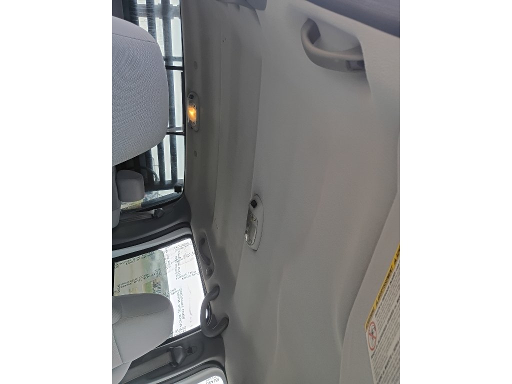 Used 2006 Oxford White Clearcoat Ford XLT image 11