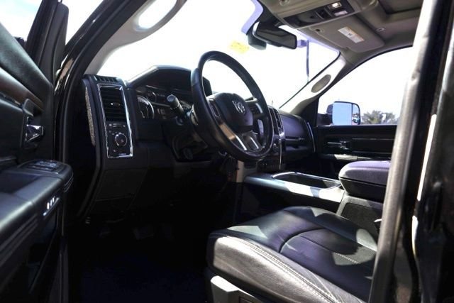 Used 2018 Black Ram Laramie image 16