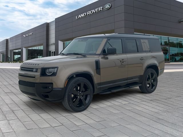 2026 Land Rover Defender 130 X-Dynamic SE P400's photo