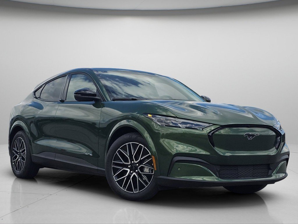 New 2026 Eruption Green Metallic Ford Premium image 2