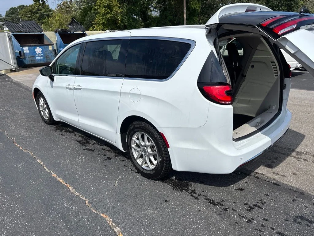 Used 2024 Bright White Clearcoat Chrysler Touring L image 5