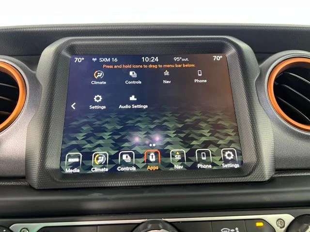 Used 2023 White Jeep Mojave image 26