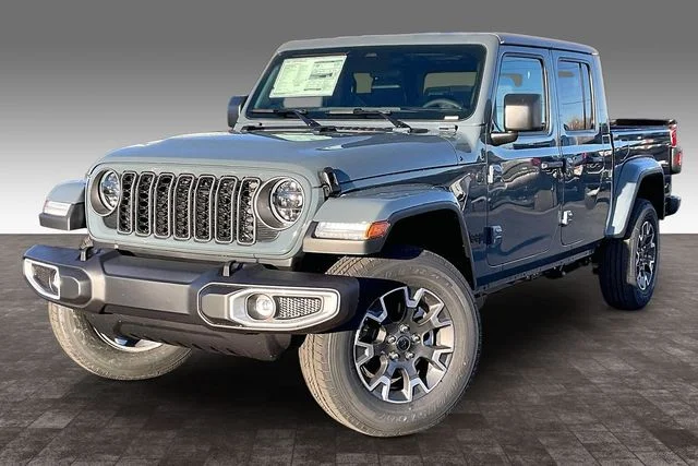 2026 Jeep Gladiator Sahara
