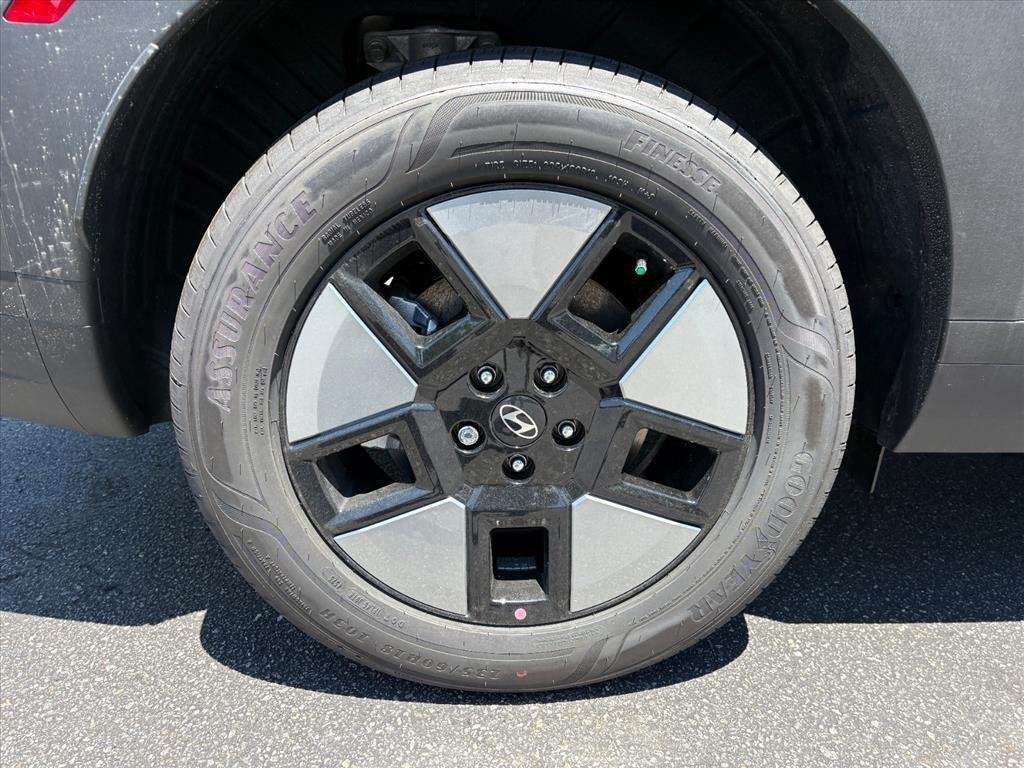 New 2026 Phantom Black S3b Hyundai SE image 60