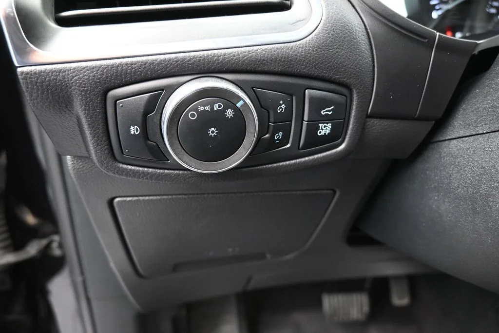 Used 2024 Black Metallic Ford Titanium image 12