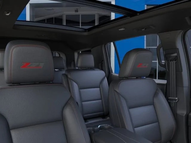 New 2026 Polar White Tricoat Chevrolet Z71 image 24
