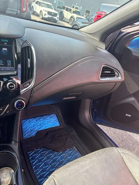 Used 2018 Blue Chevrolet Premier image 18