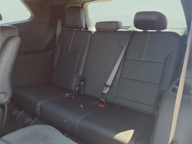 Used 2026 Summit White GMC Elevation image 24