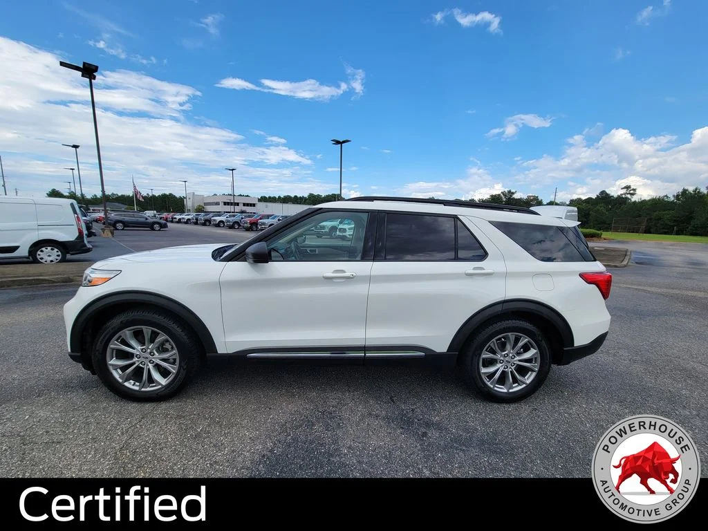 Used 2020 White Ford XLT image 2