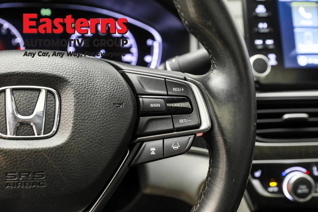 Used 2020 Blue Honda EX-L image 16