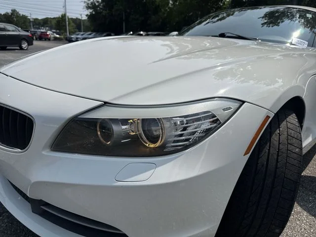 Used 2013 White BMW sDrive28i image 26