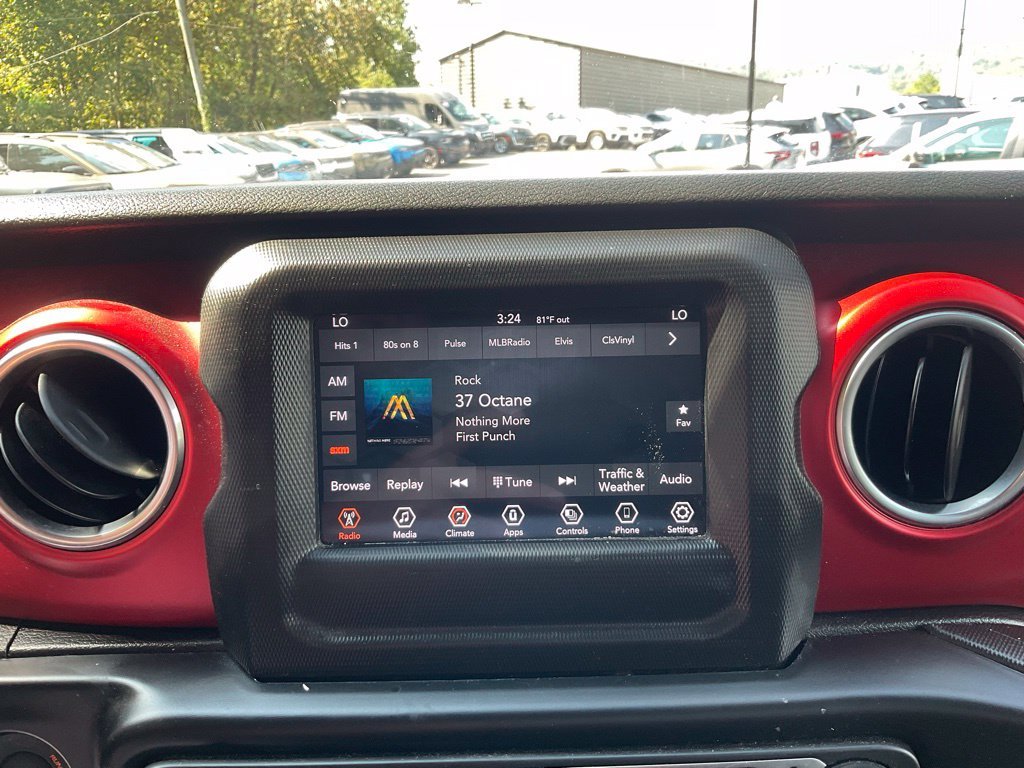 Used 2021 Red Jeep Unlimited Rubicon image 17