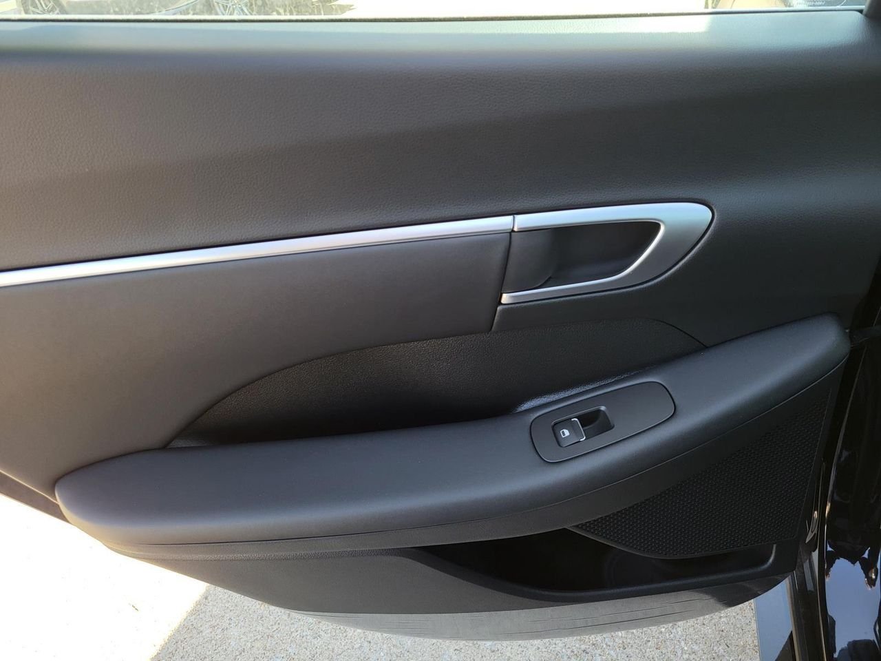 New 2026 Carbon Blue Hyundai SEL Sport image 8