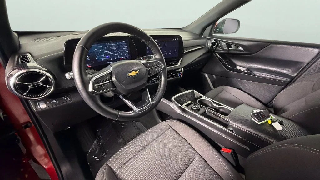 2026 Chevrolet Equinox LT - Photo 18