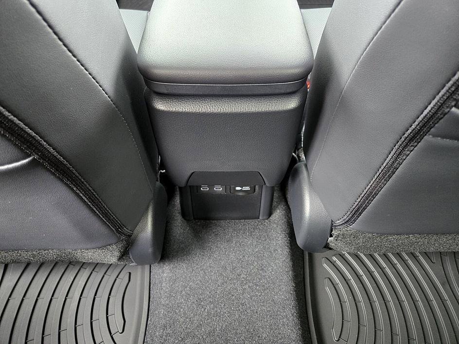 New 2025 Guardian Gray Toyota XSE image 15