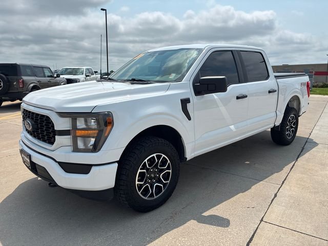 Used 2023 White Ford XL image 9
