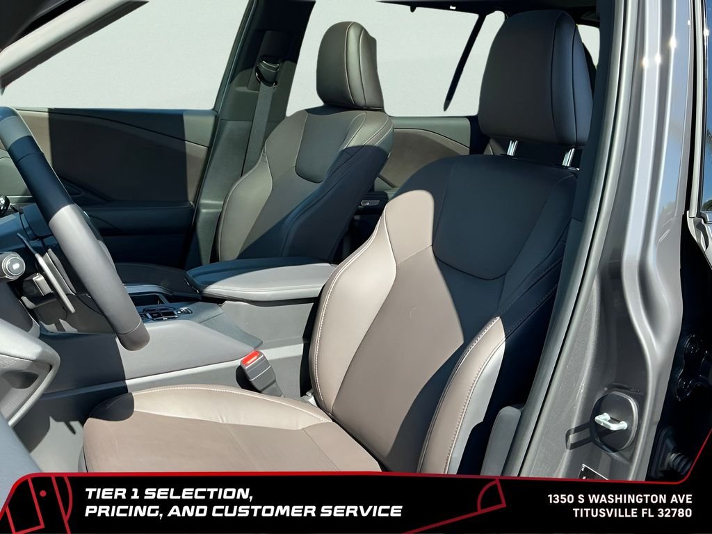 2025 Lexus TX Premium - Photo 25